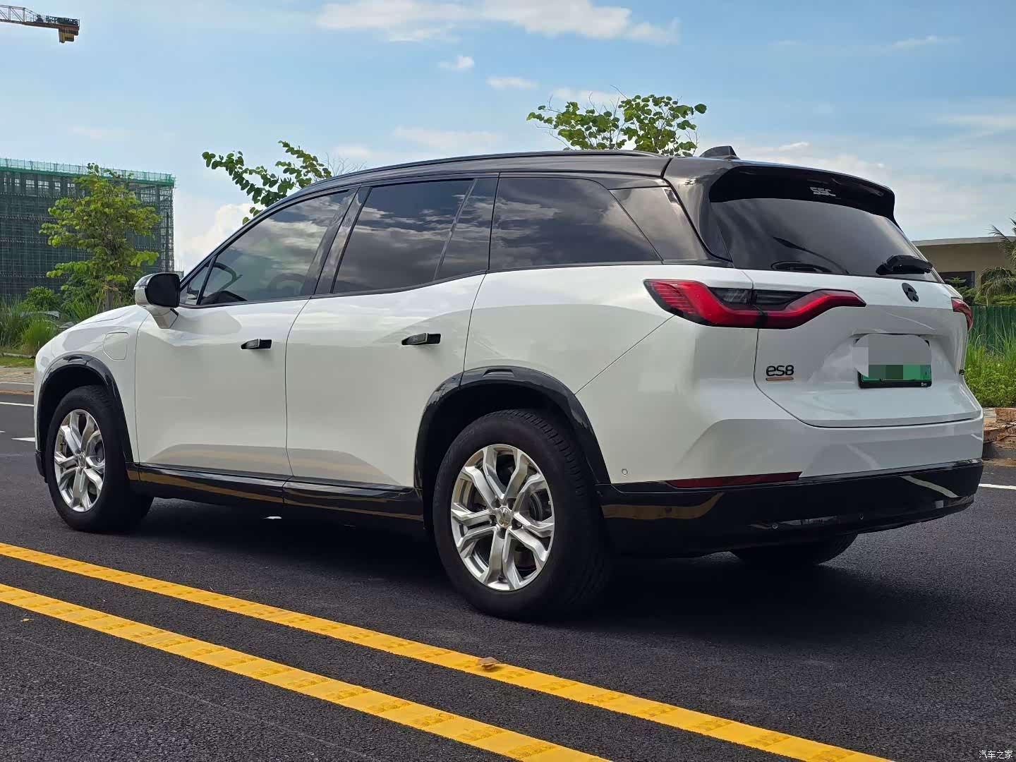 NIO ES8, 2021 6