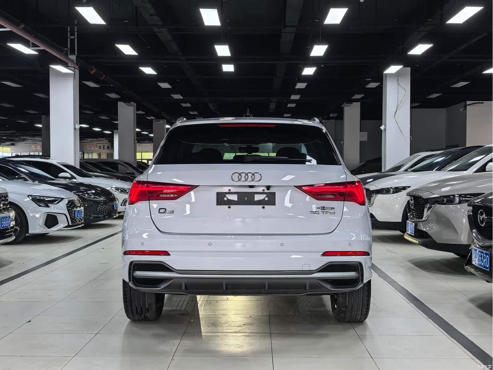 Audi Q3, 2023 25