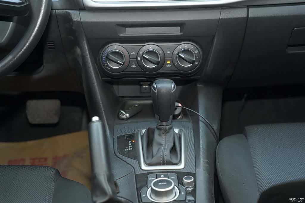 Mazda Mazda3, 2019 15