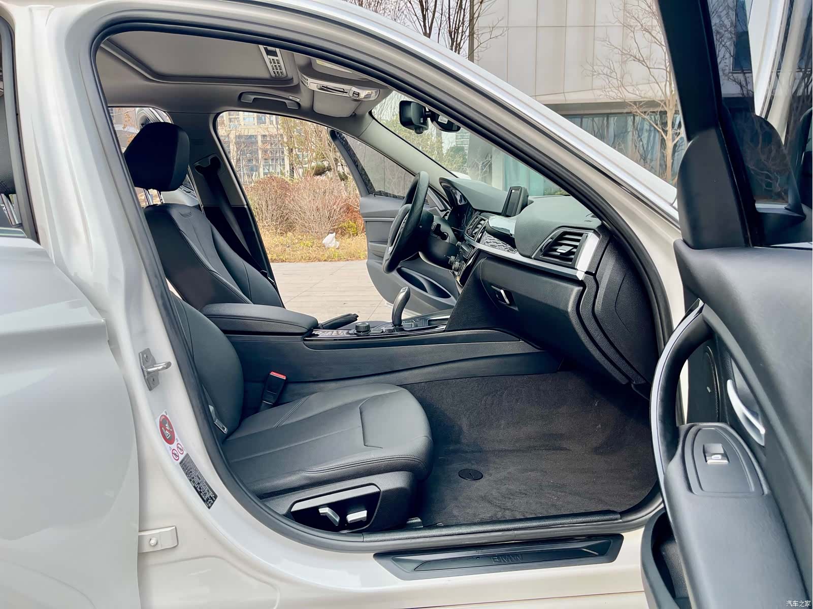 BMW 3 Series, 2017 9