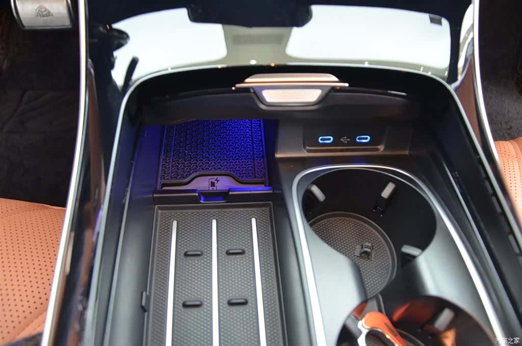 Maybach S-Class, 2025 10