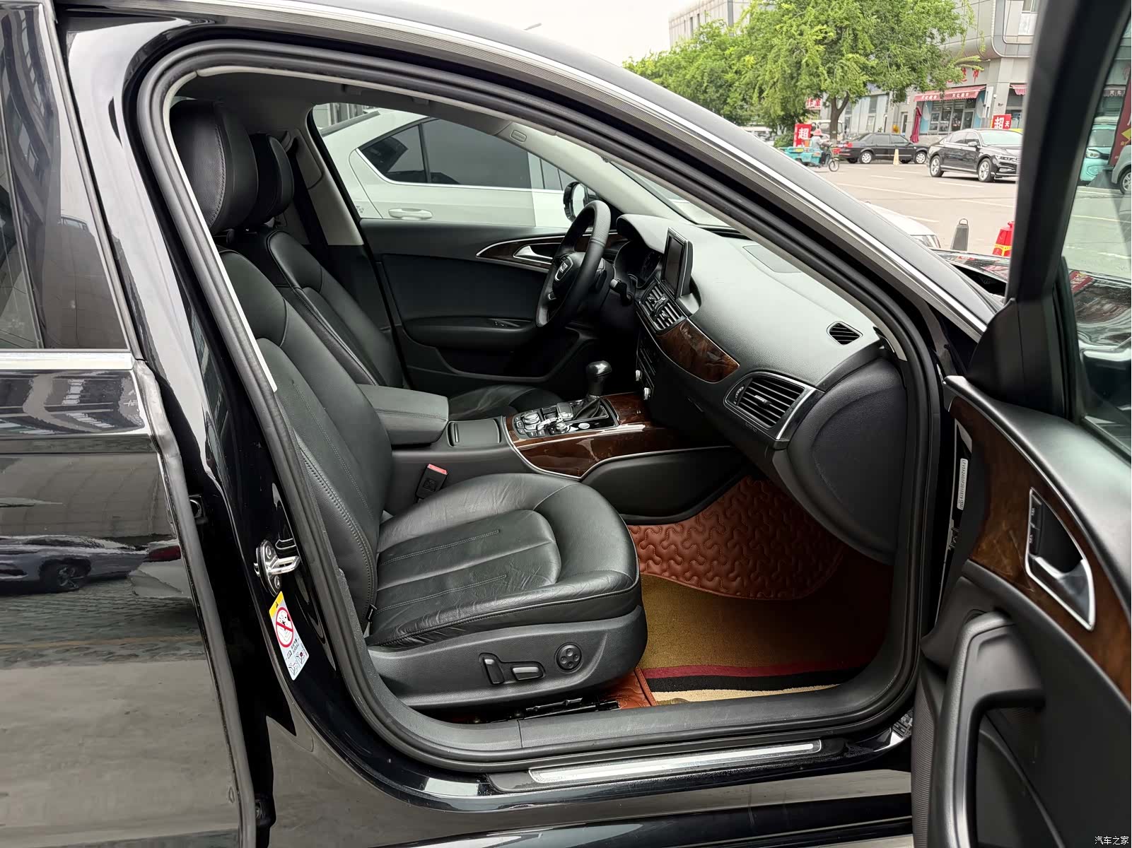 Audi A6L, 2015 23