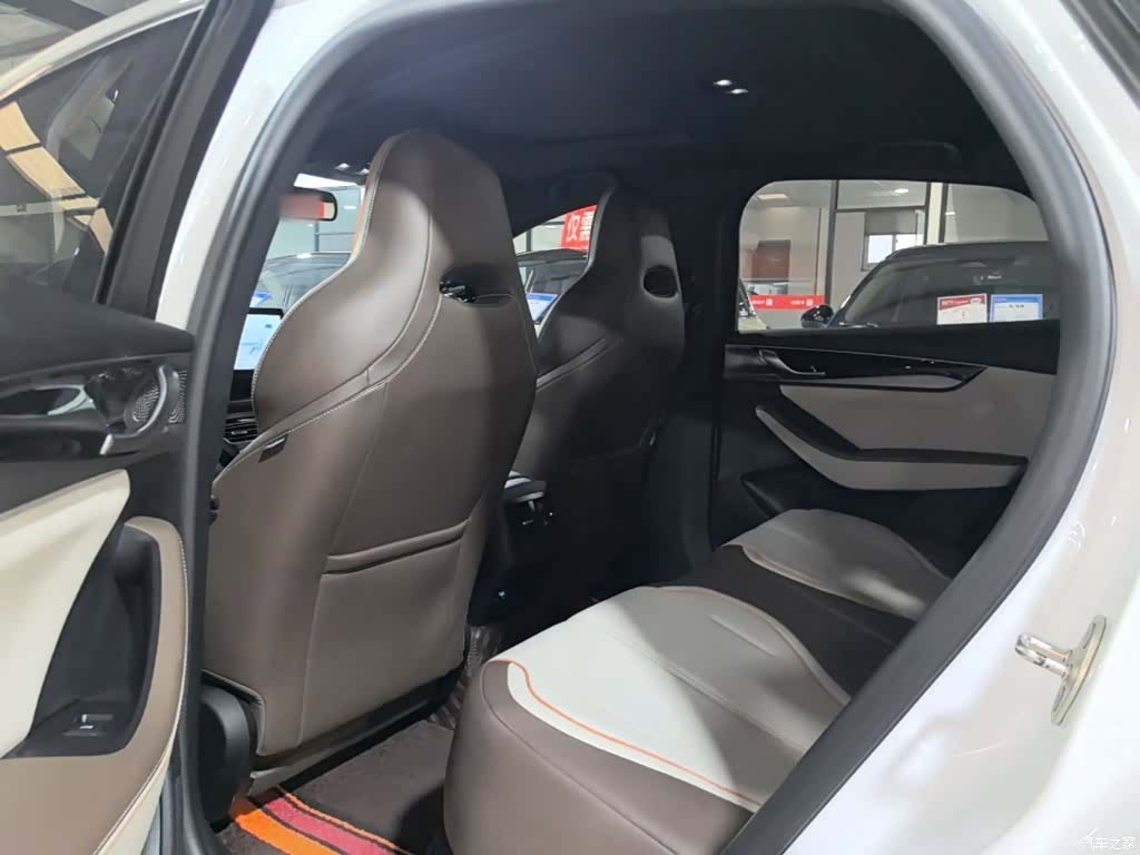 BYD Qin, 2024 17