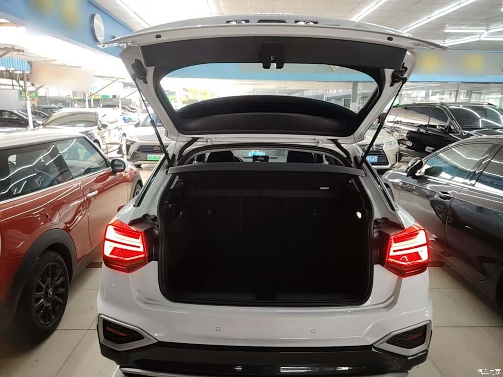 Audi Q2L, 2022 19