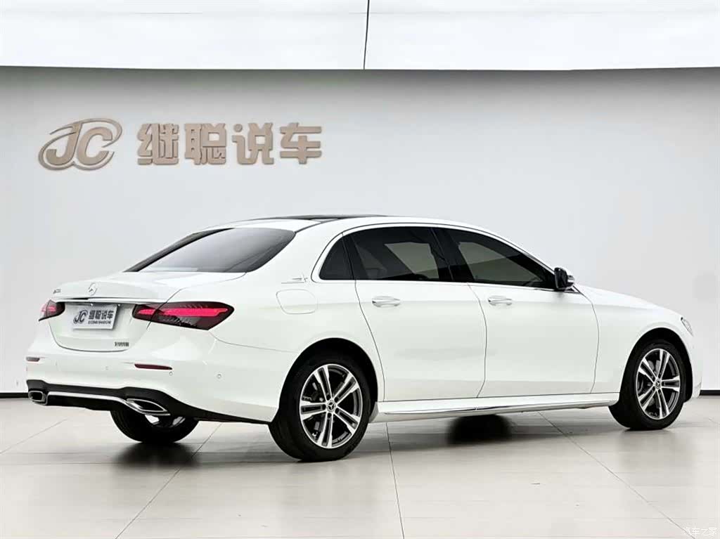 Mercedes-Benz E-Class, 2022 все фото