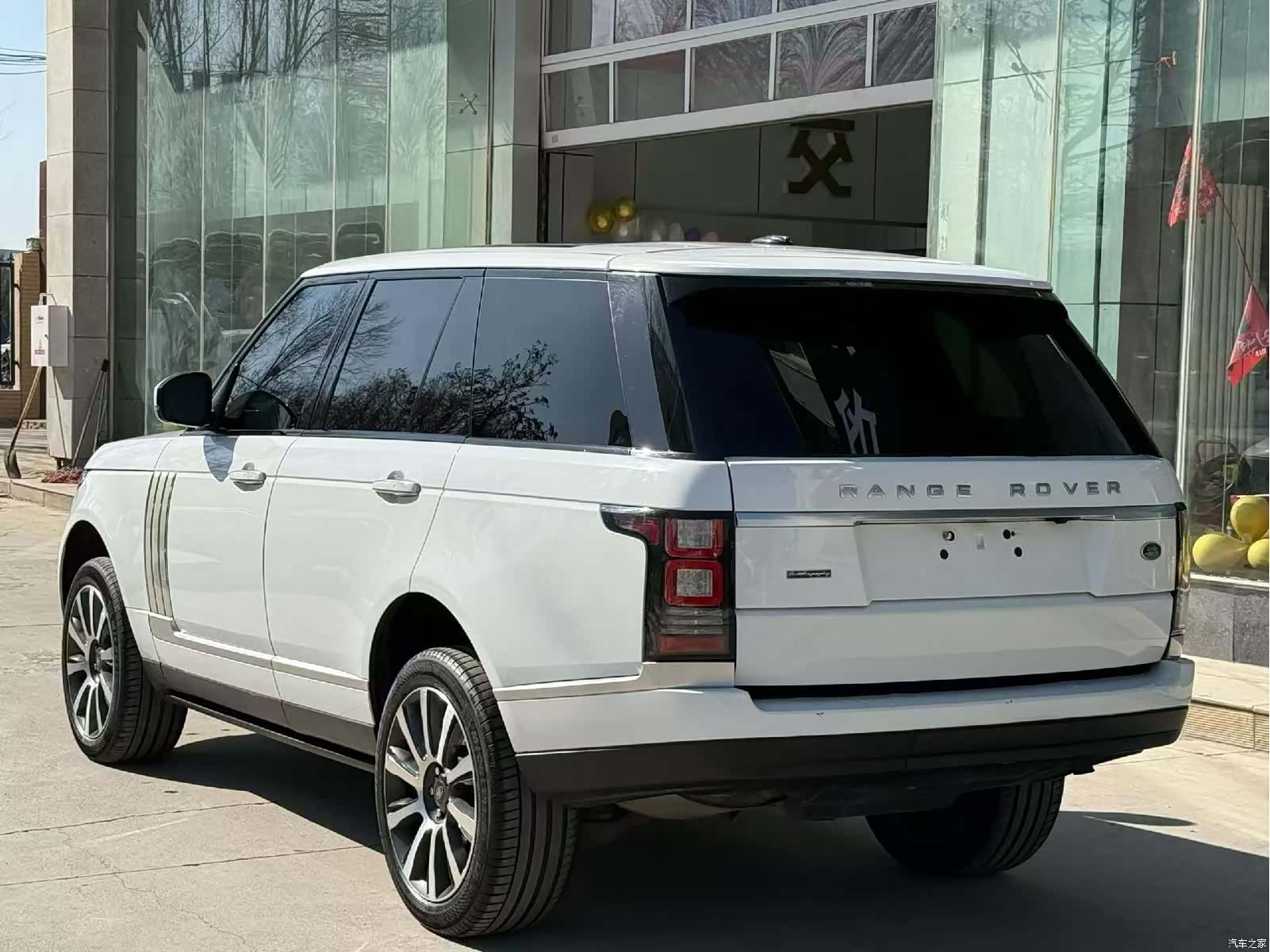 Land Rover Range Rover, 2015 9
