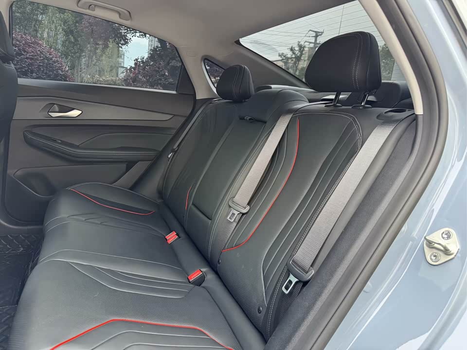Geely Binrui Geely Binrui