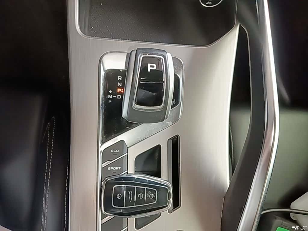 Geely Coolray, 2019 14