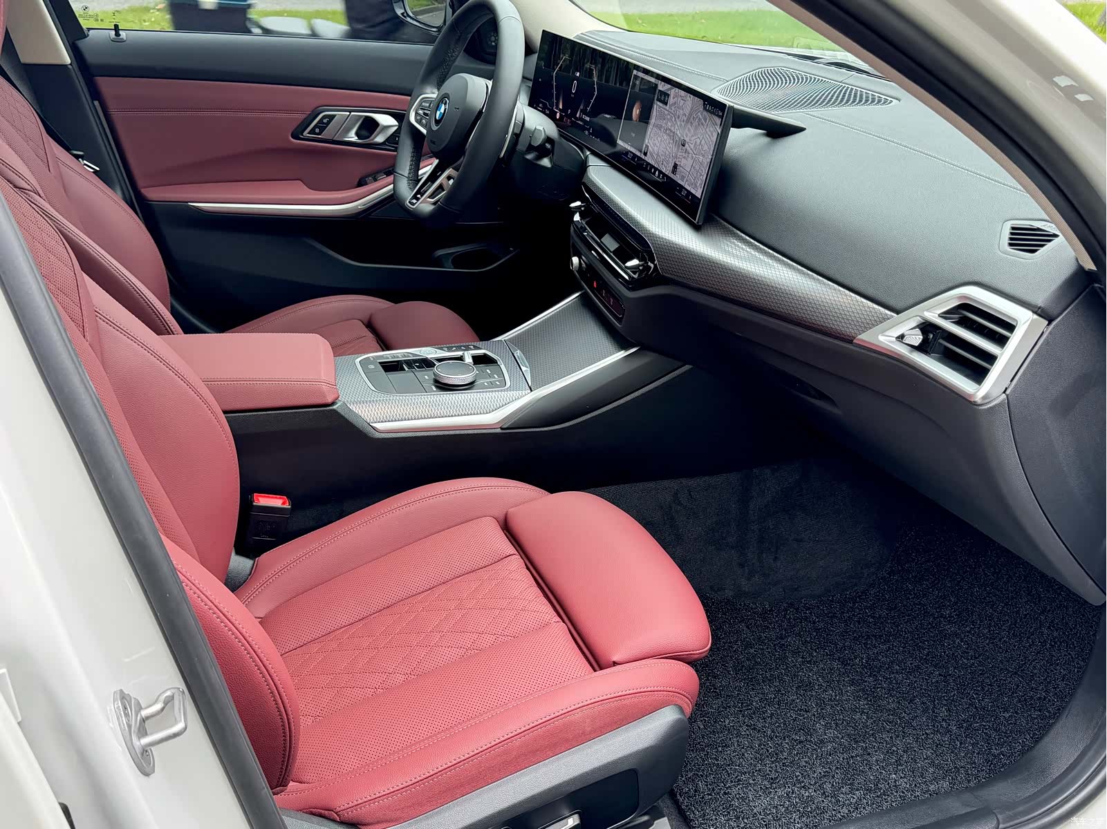 BMW 3 Series, 2024 9