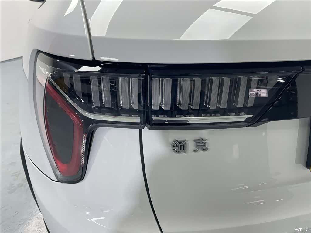 Lynk & Co 01, 2019 13