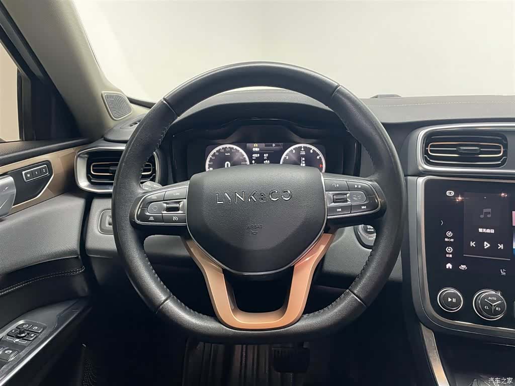 Lynk & Co 01, 2019 18