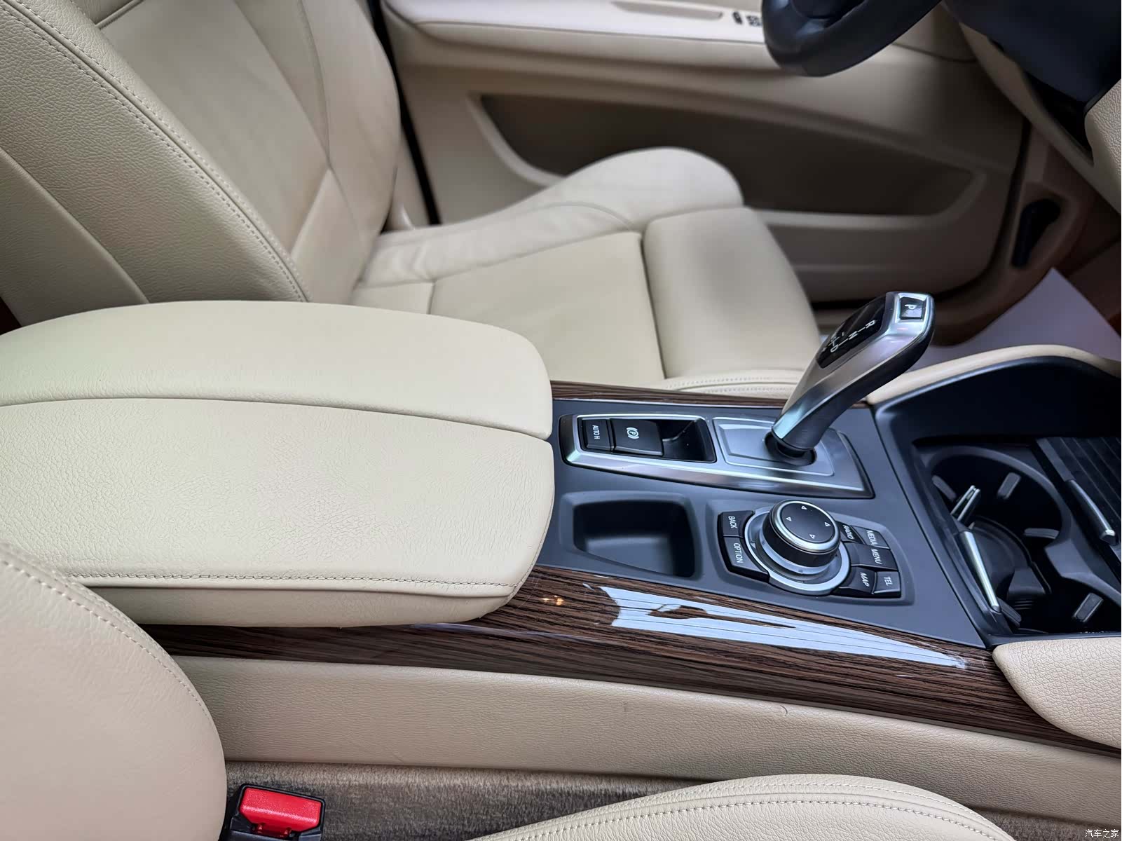 BMW X6, 2012 37