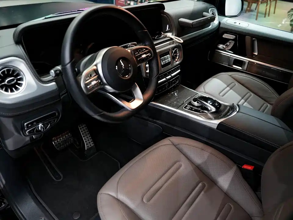 Mercedes-Benz G-class