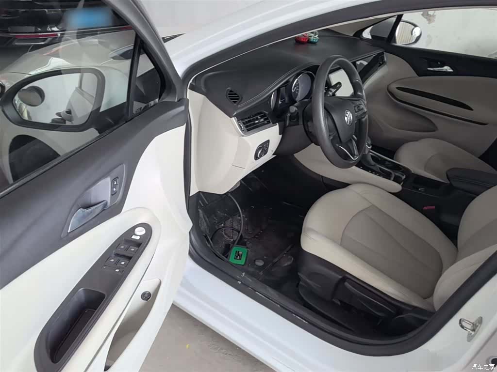 Buick Verano, 2020 16