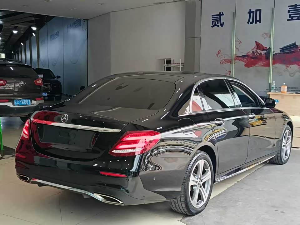 Mercedes-Benz E-class Mercedes-Benz E-class