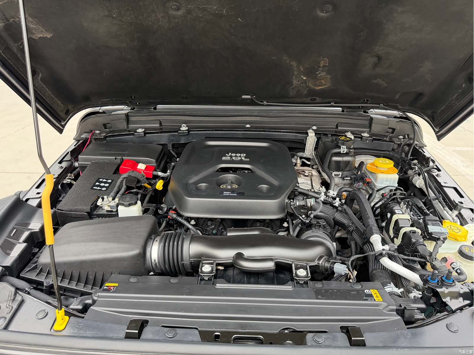 Jeep Wrangler, 2023 15