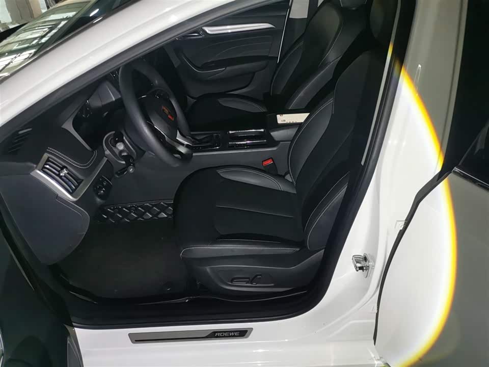 Roewe i6 Roewe i6