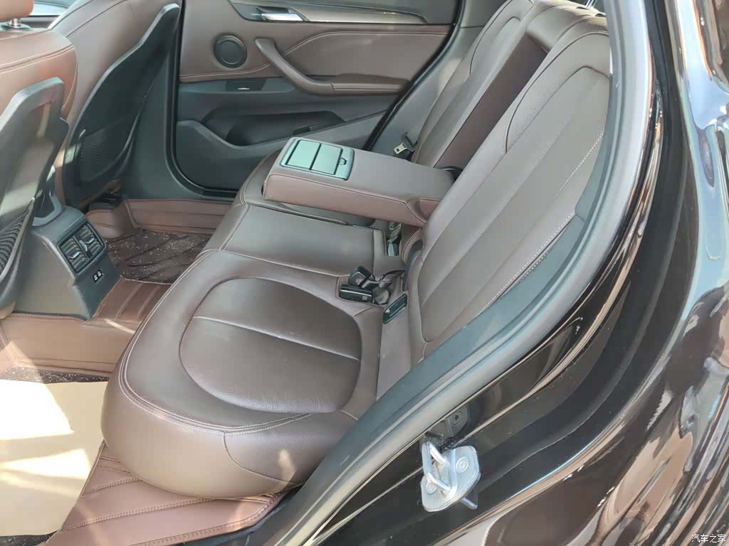 BMW X1, 2019 13