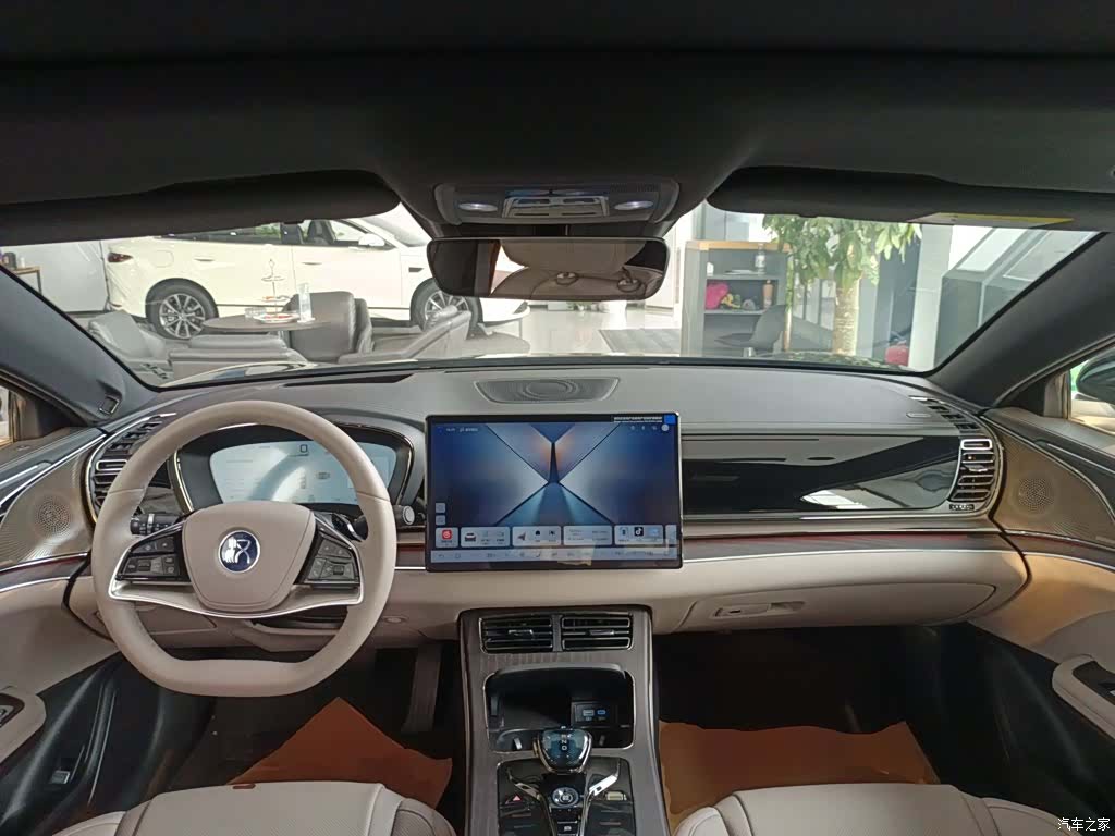 BYD Han, 2025 6