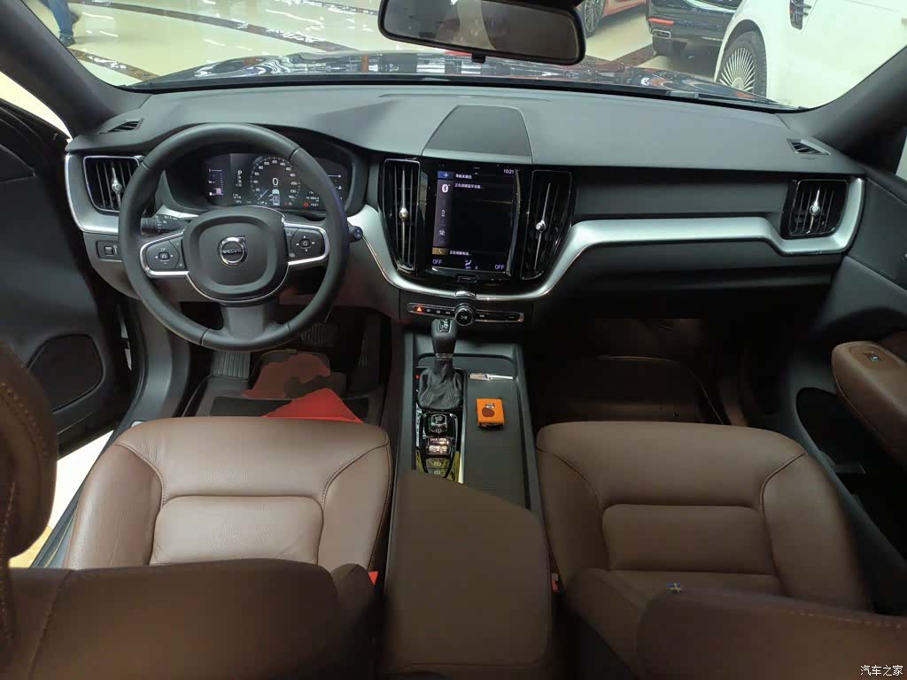 Volvo XC60, 2020 6