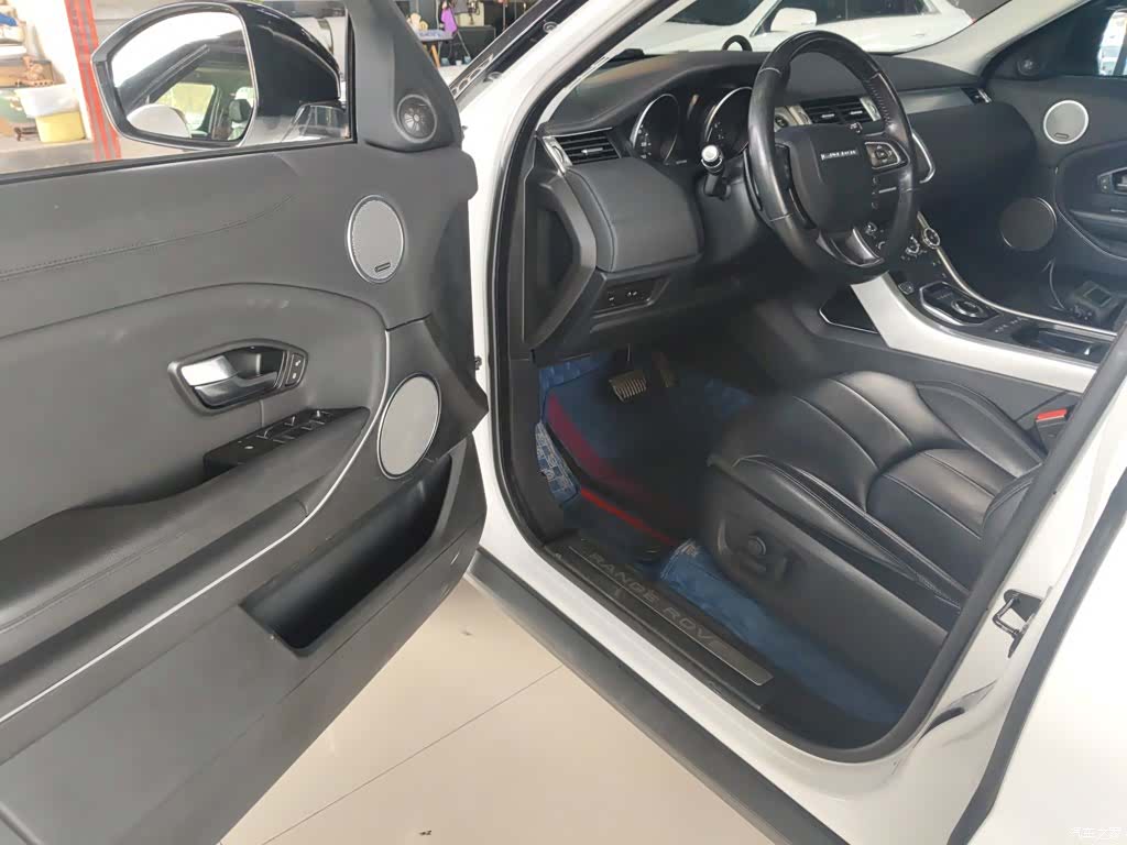 Land Rover Range Rover, 2019 12