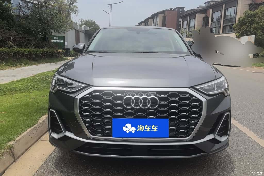 Audi Q3, 2021 2