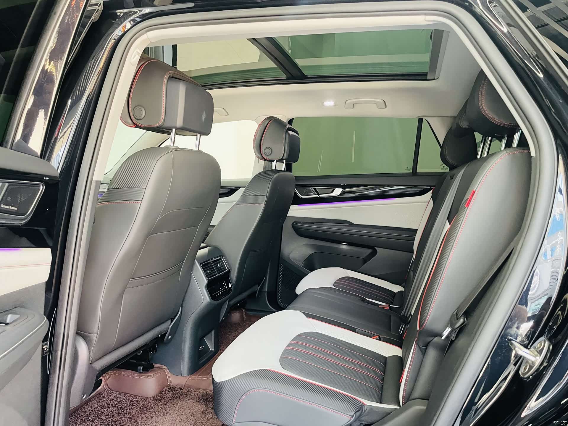 Volkswagen Teramont X, 2024 12