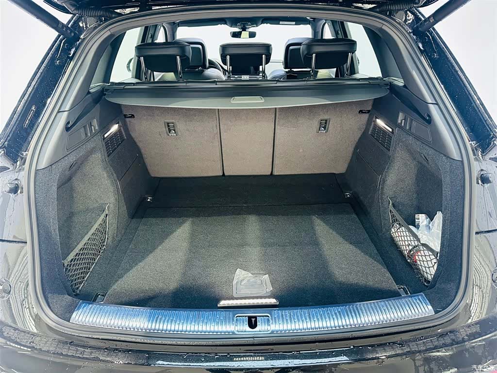 Audi Q5L, 2022 6