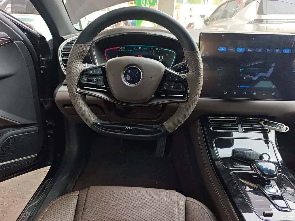 BYD Han, 2024 11
