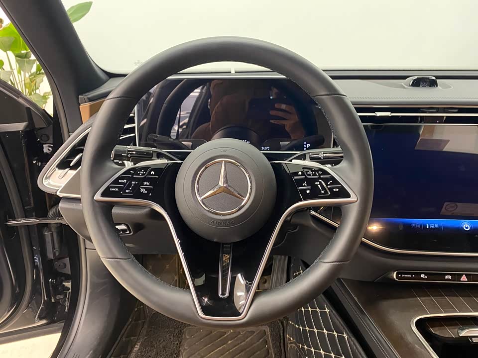 Mercedes-Benz E-class Mercedes-Benz E-class