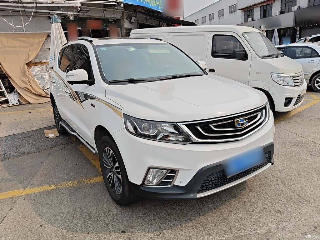 Geely X6, 2017 4