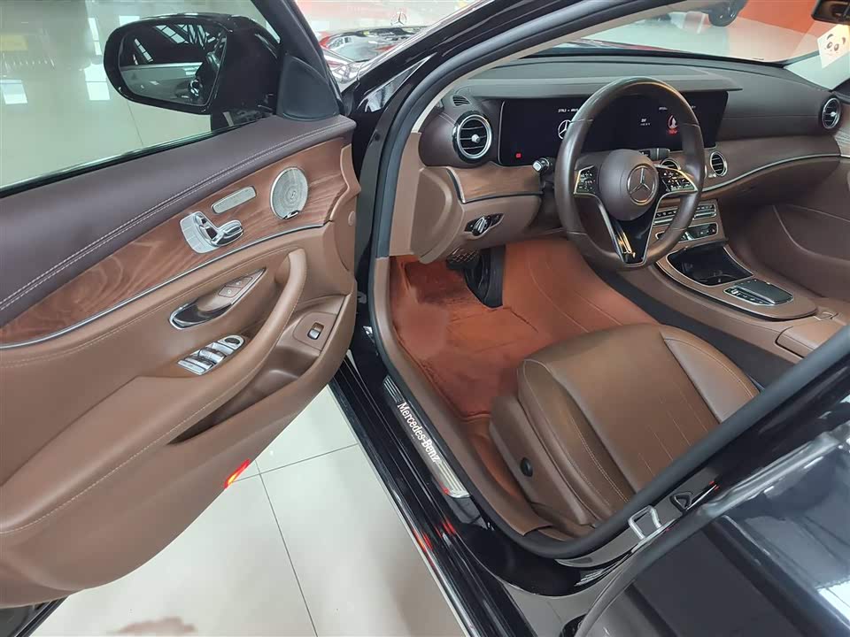 Mercedes-Benz E-class Mercedes-Benz E-class