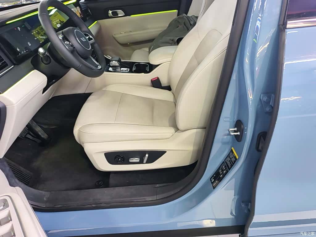 Li Auto ONE, 2022 11