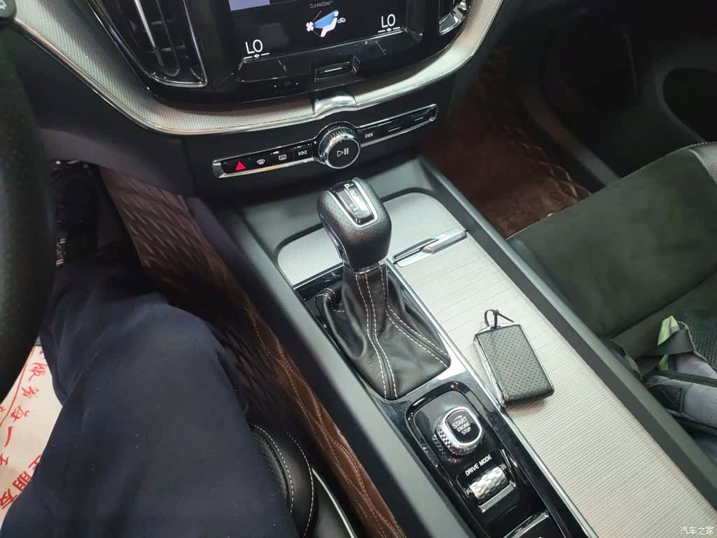 Volvo XC60, 2018 7