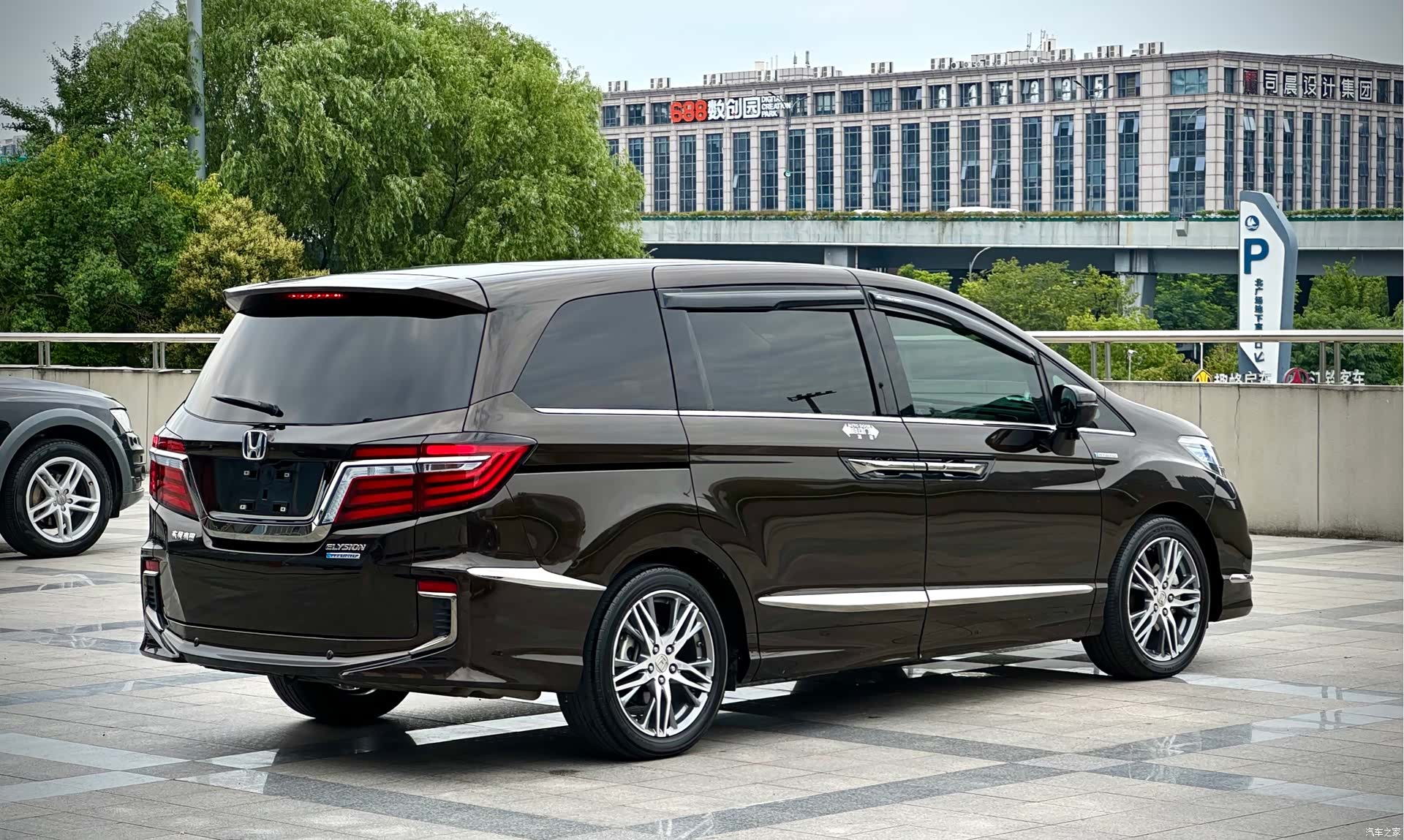 Honda Elysion, 2021 6