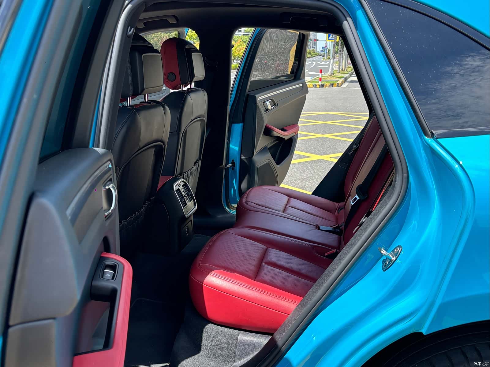 Porsche Macan, 2021 9