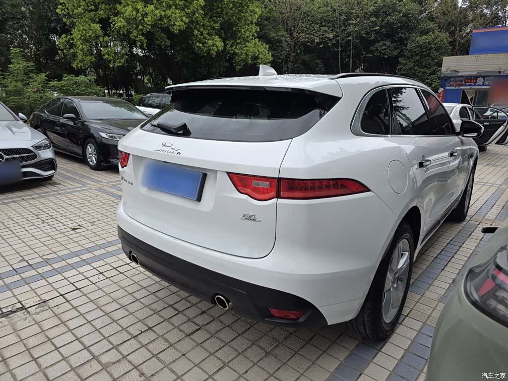Jaguar F-PACE, 2016 8