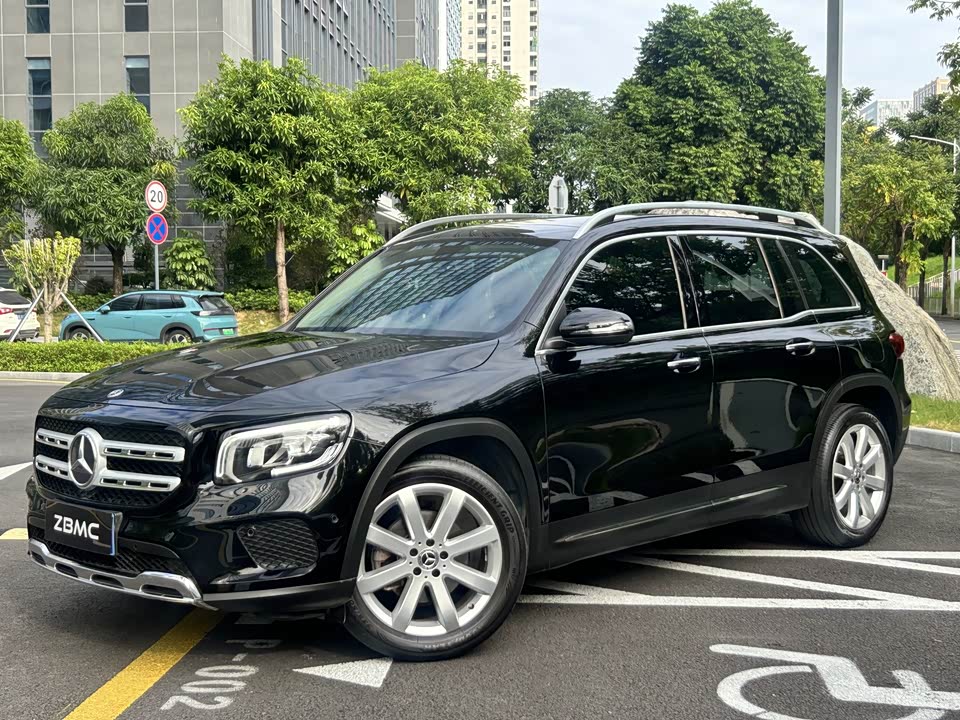 Mercedes-Benz GLB