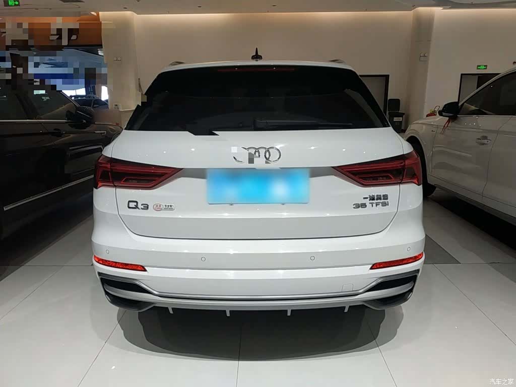 Audi Q3, 2022 3