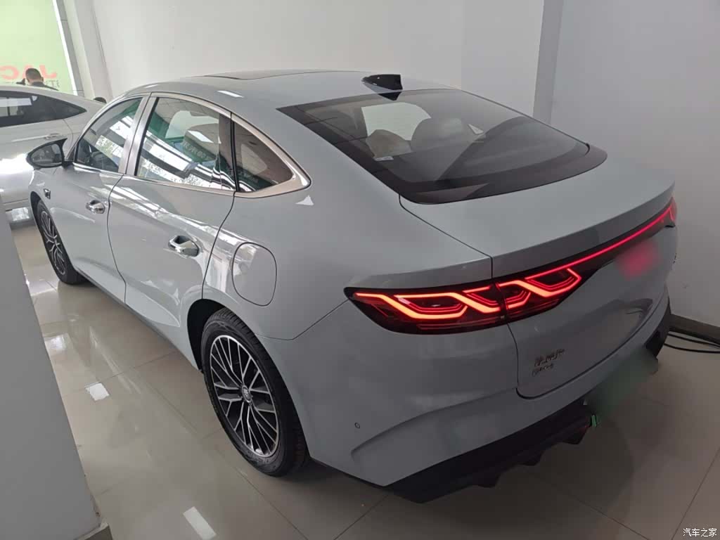 BYD Qin, 2025 все фото