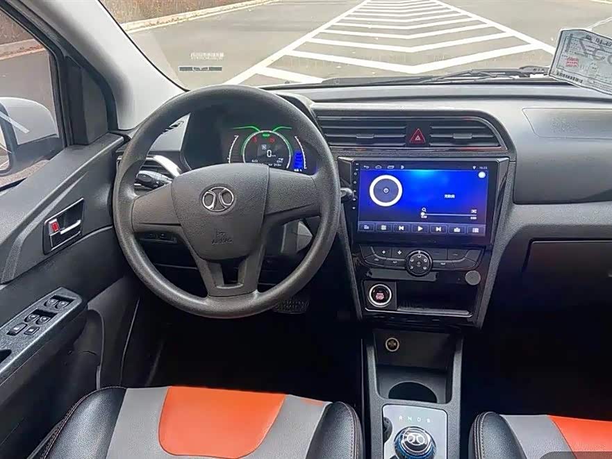 BAIC EC
