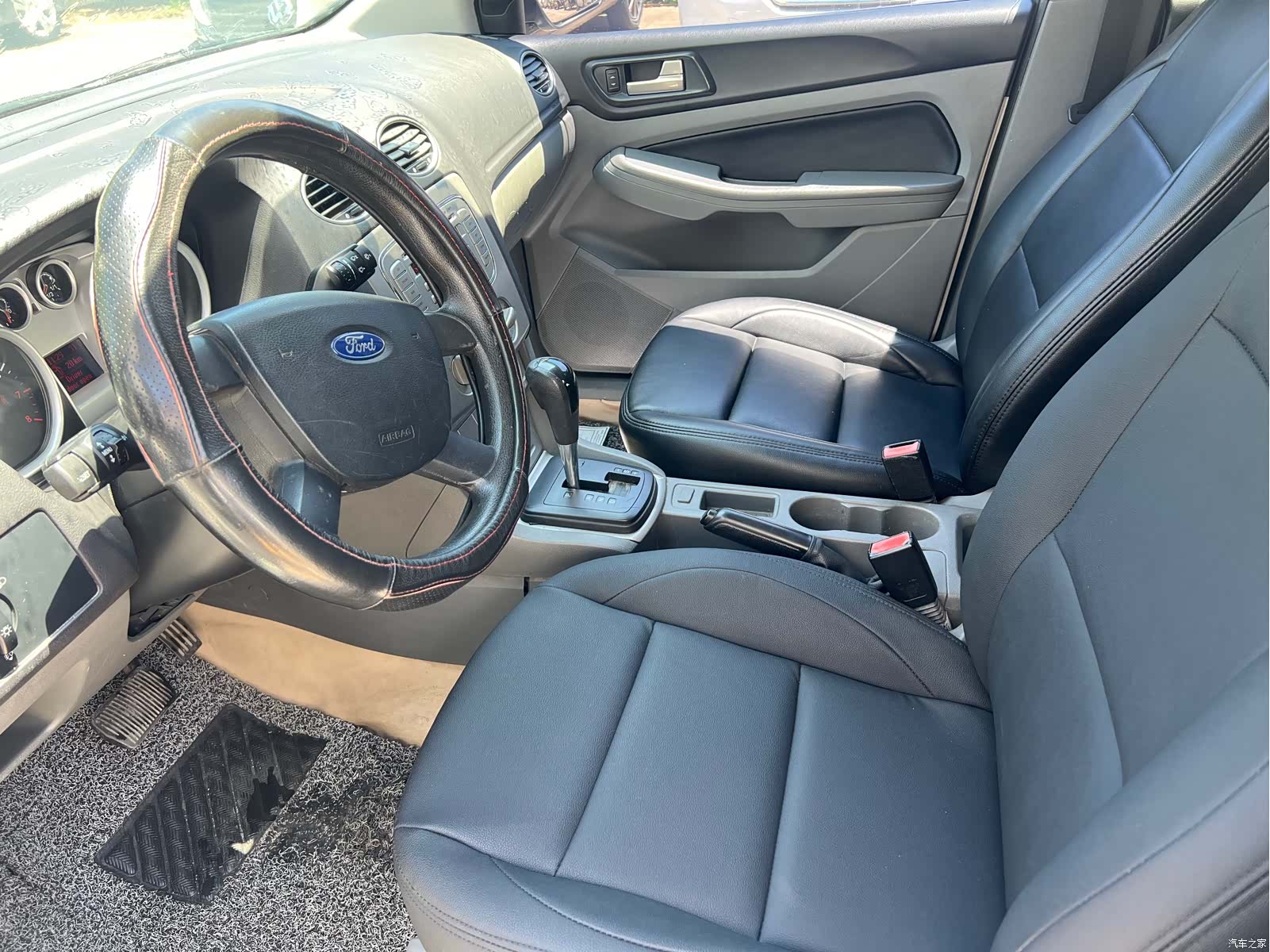 Ford Focus, 2014 4