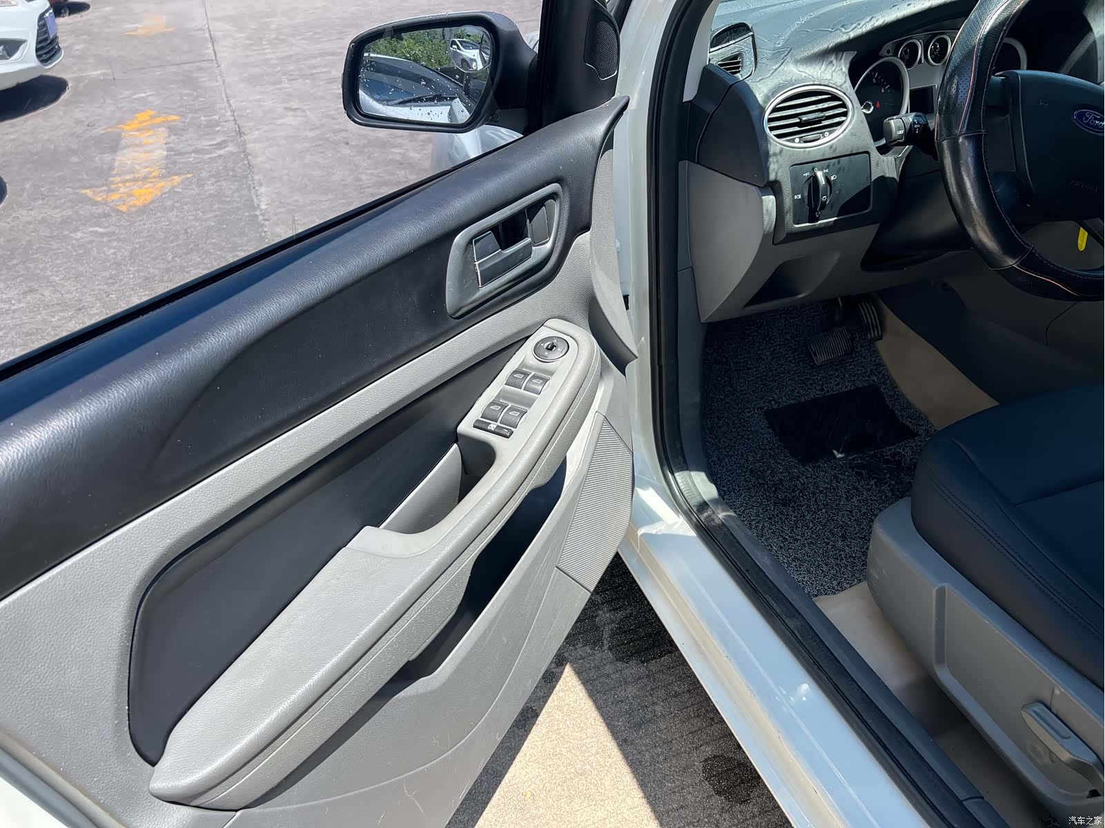Ford Focus, 2014 все фото