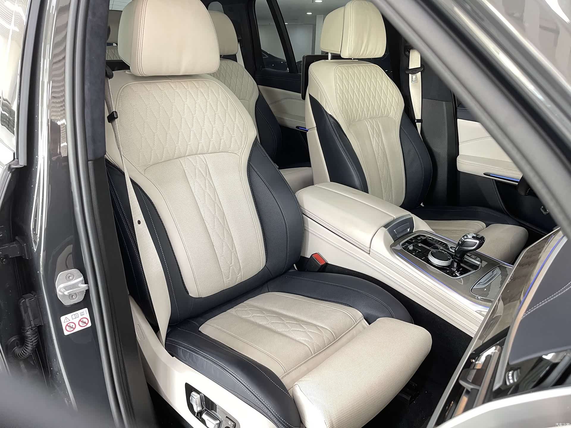 BMW X7, 2021 7