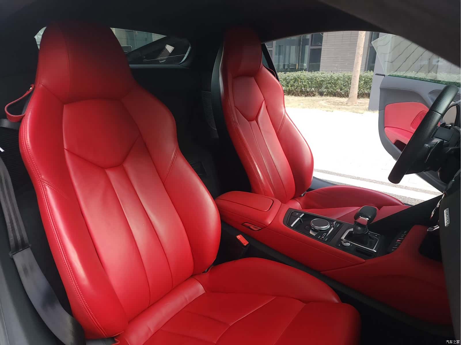 Audi R8, 2018 6