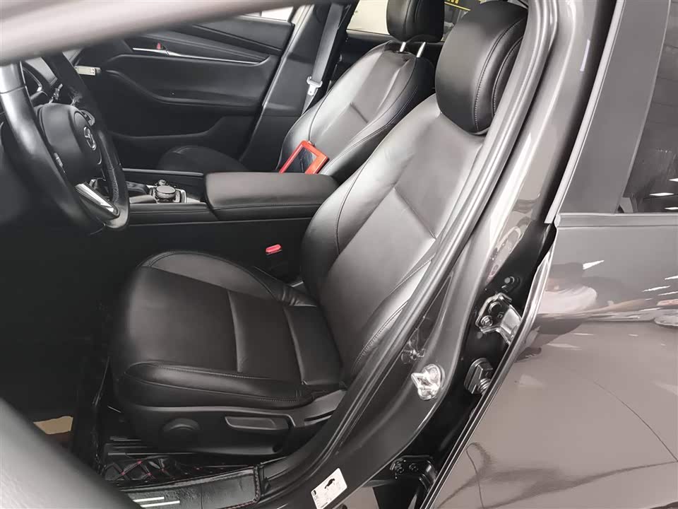 Mazda 3 Angkesaila Mazda 3 Angkesaila