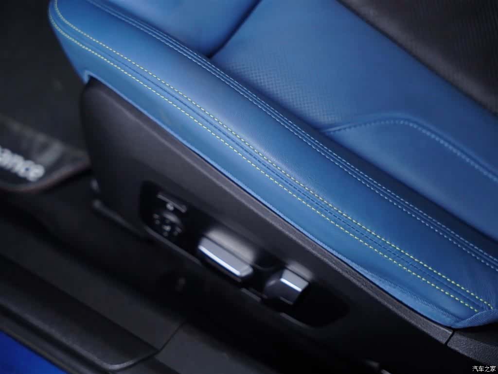 BMW M3, 2022 31