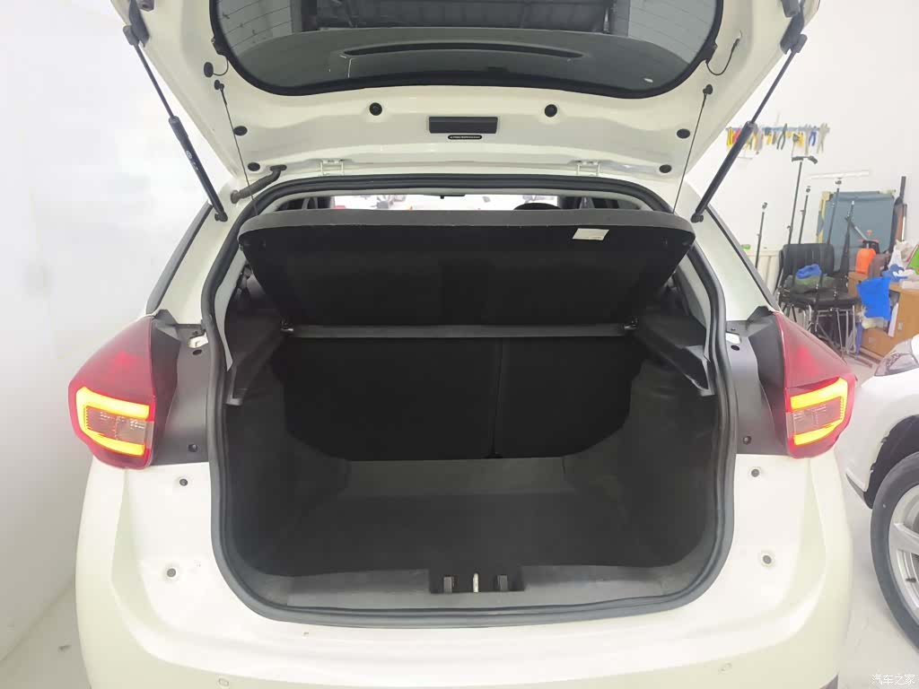 Chery 3x, 2021 15