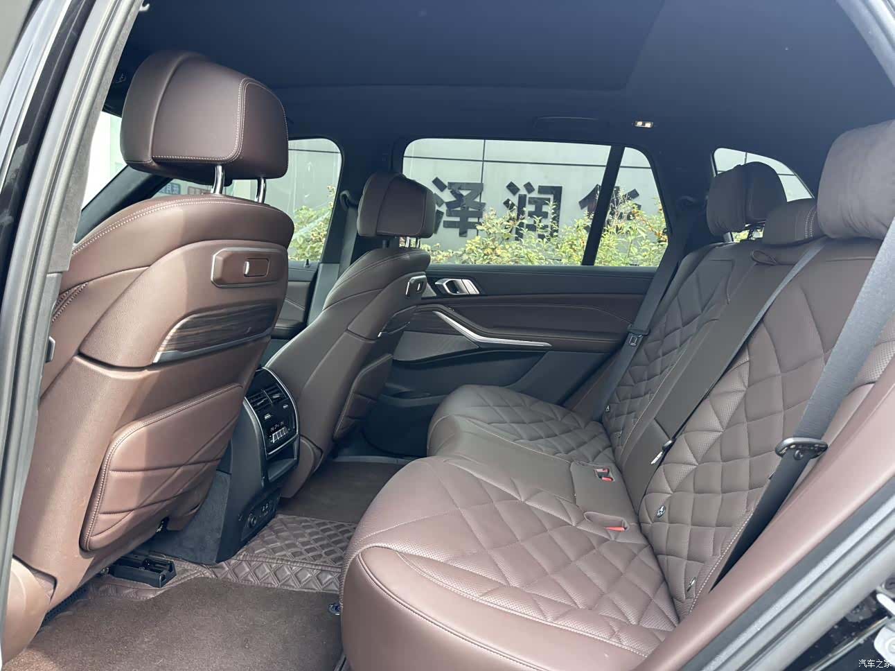 BMW X5, 2024 10