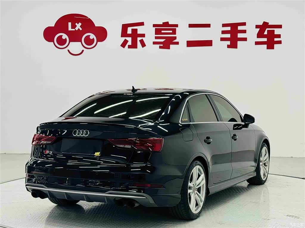 Audi S3, 2018 все фото